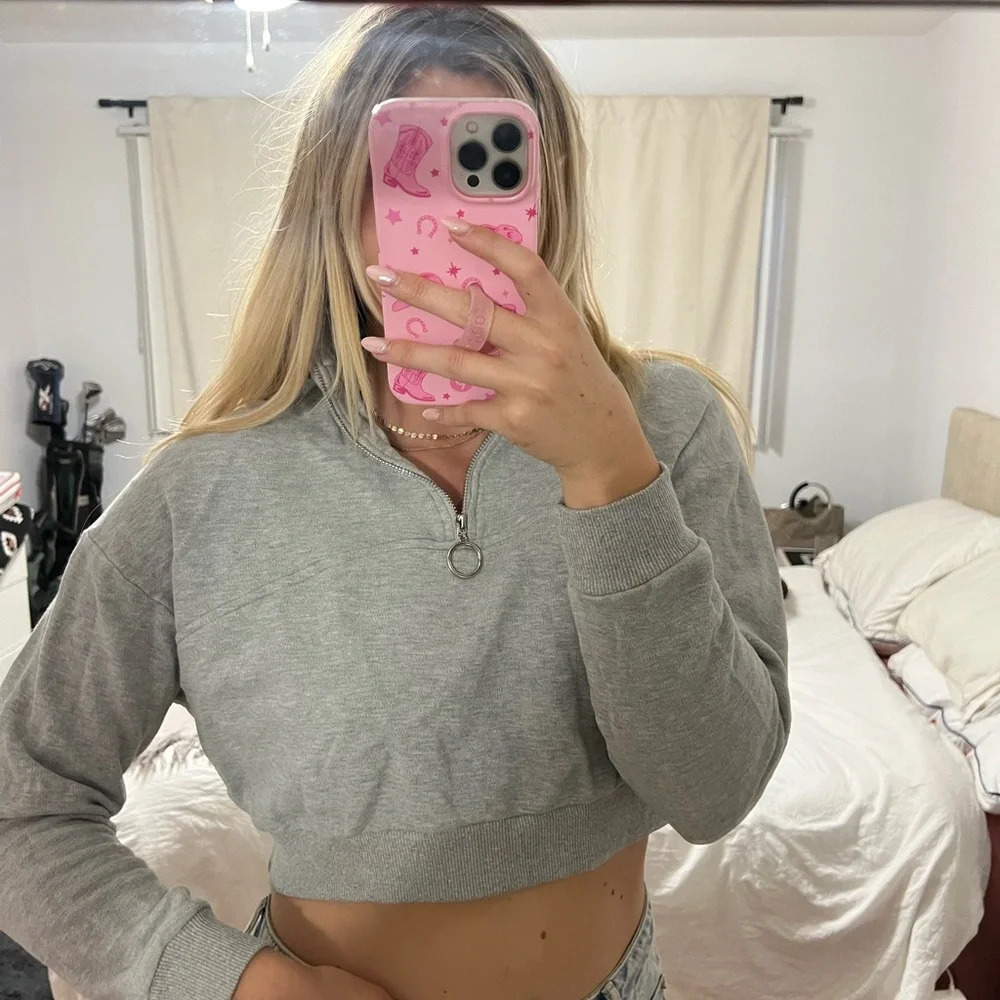 PRINCESS POLLY sweatshirt - Picture 9 of 16